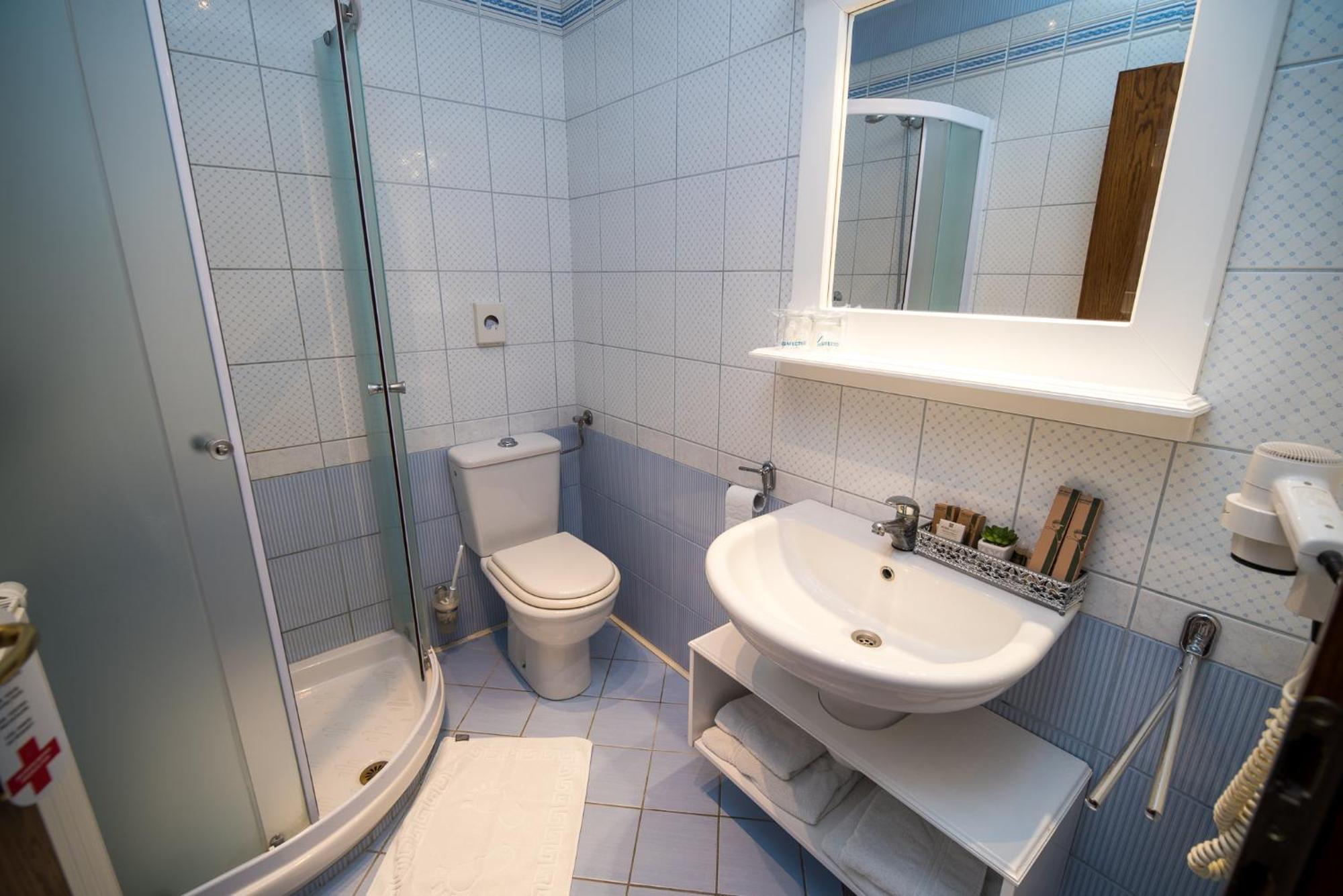 Splavar Rooms Brežice Oda fotoğraf